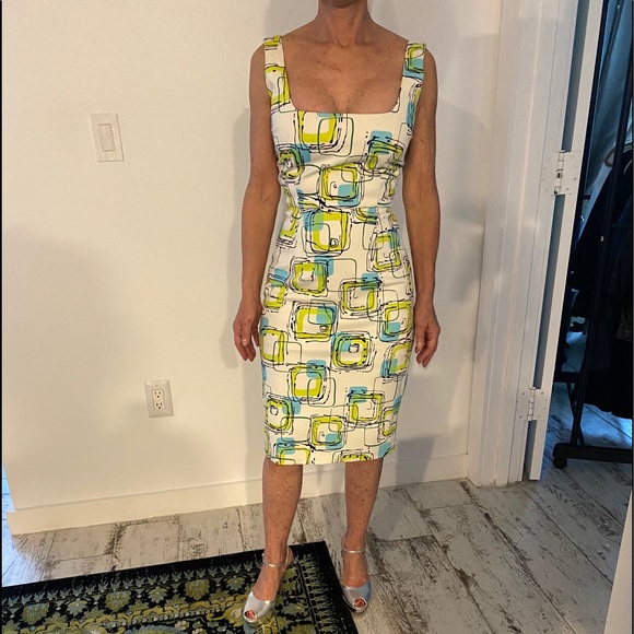 Dress - Picture 2 of 2